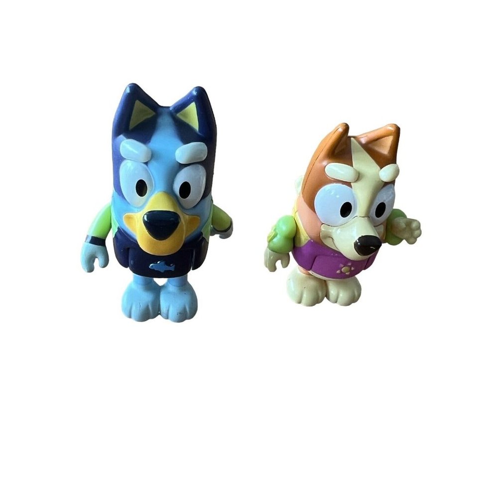 Bluey and Friends Lot of 2 Figures Rare Bluey with Clothes